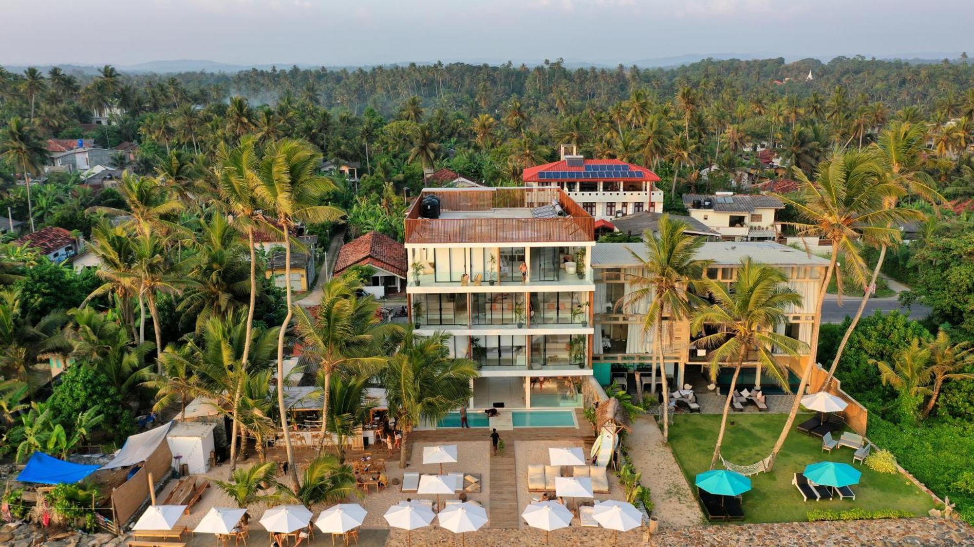 The Hotel Ахангама Экстерьер фото